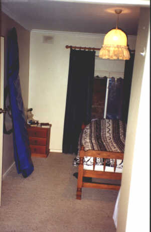 dec1.jpg - 34203 Bytes