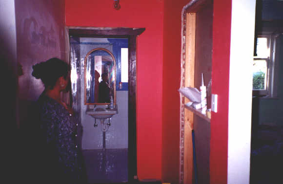 novem28.jpg - 34203 Bytes