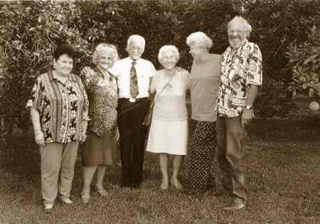 Edna, Juana Luisa, William Fred, Toñita, Luz Amalia, Anibal