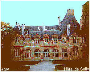 entrance: Hotel de Sully