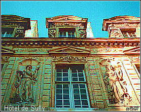 Hotel de Sully