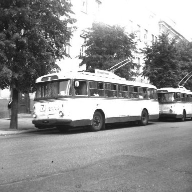 [Trolleybusses]