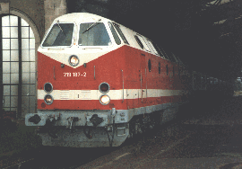 219 187-2 at Dresden Neustadt