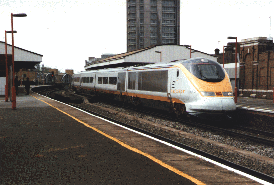 Vauxhall station sees 3107 passing through