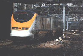 Last few metres to the platforms at paris for 3215