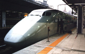 E154-6 at Tokyo station