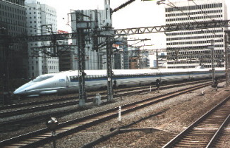 522-2 approaches Tokyo station