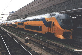 Regio Runner EMU at Amsterdam CS