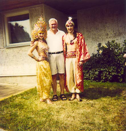 10.jpg (66068 bytes)