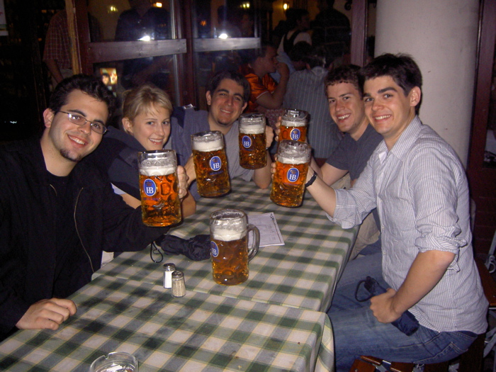 The Hoffbrauhaus Expedition (or, Six Liters of Beer)