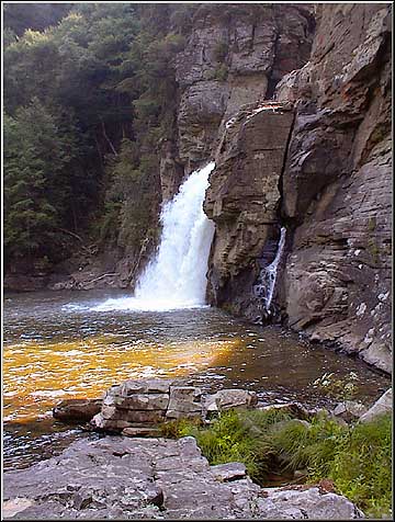 LowFalls2Web.jpg (60541 bytes)